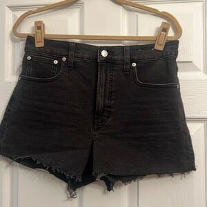 The Perfect Jean Short - cutoff